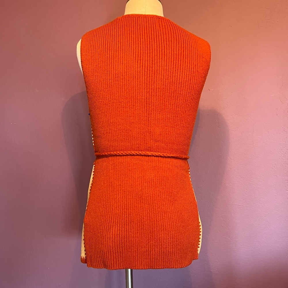 Last chance❣️Vintage 1970s Wayne Taylor Suede Leather and Crochet Boho Vest 🧡 - Picture 2 of 3